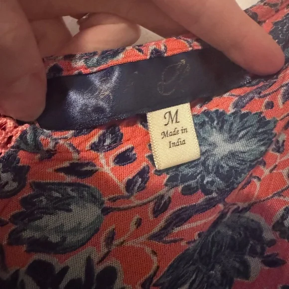 Flowy Boho Top - Picture 4 of 5